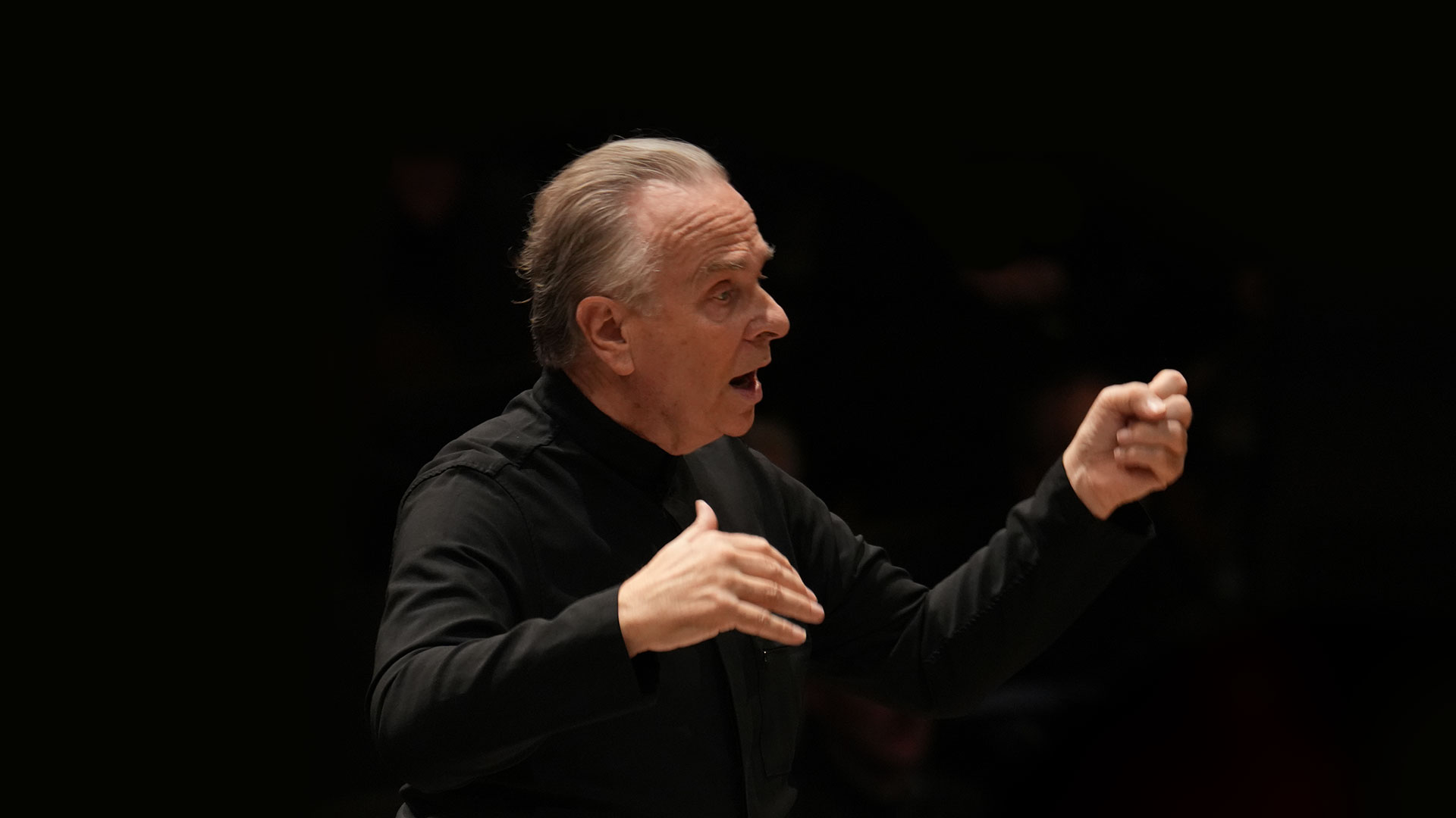 Finale: Sir Mark conducts Mahler Symphony No.5 - The Hallé